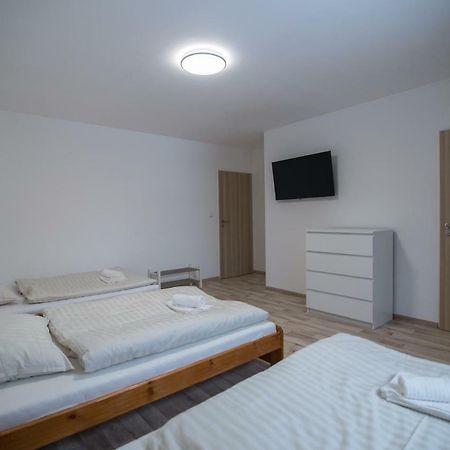 Apartment Šarka Hostka  Bagian luar foto
