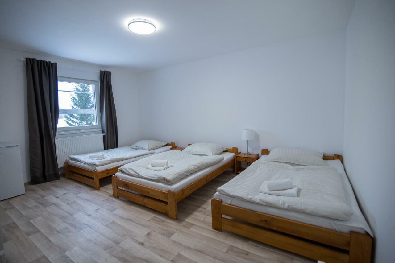 Apartment Šarka Hostka  Bagian luar foto