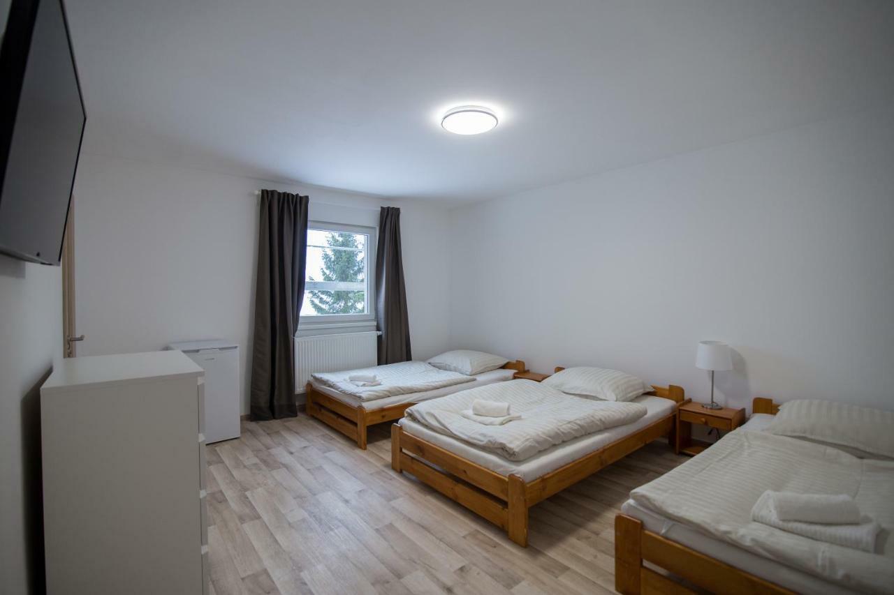 Apartment Šarka Hostka  Bagian luar foto