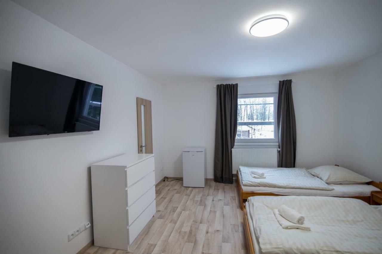 Apartment Šarka Hostka  Bagian luar foto