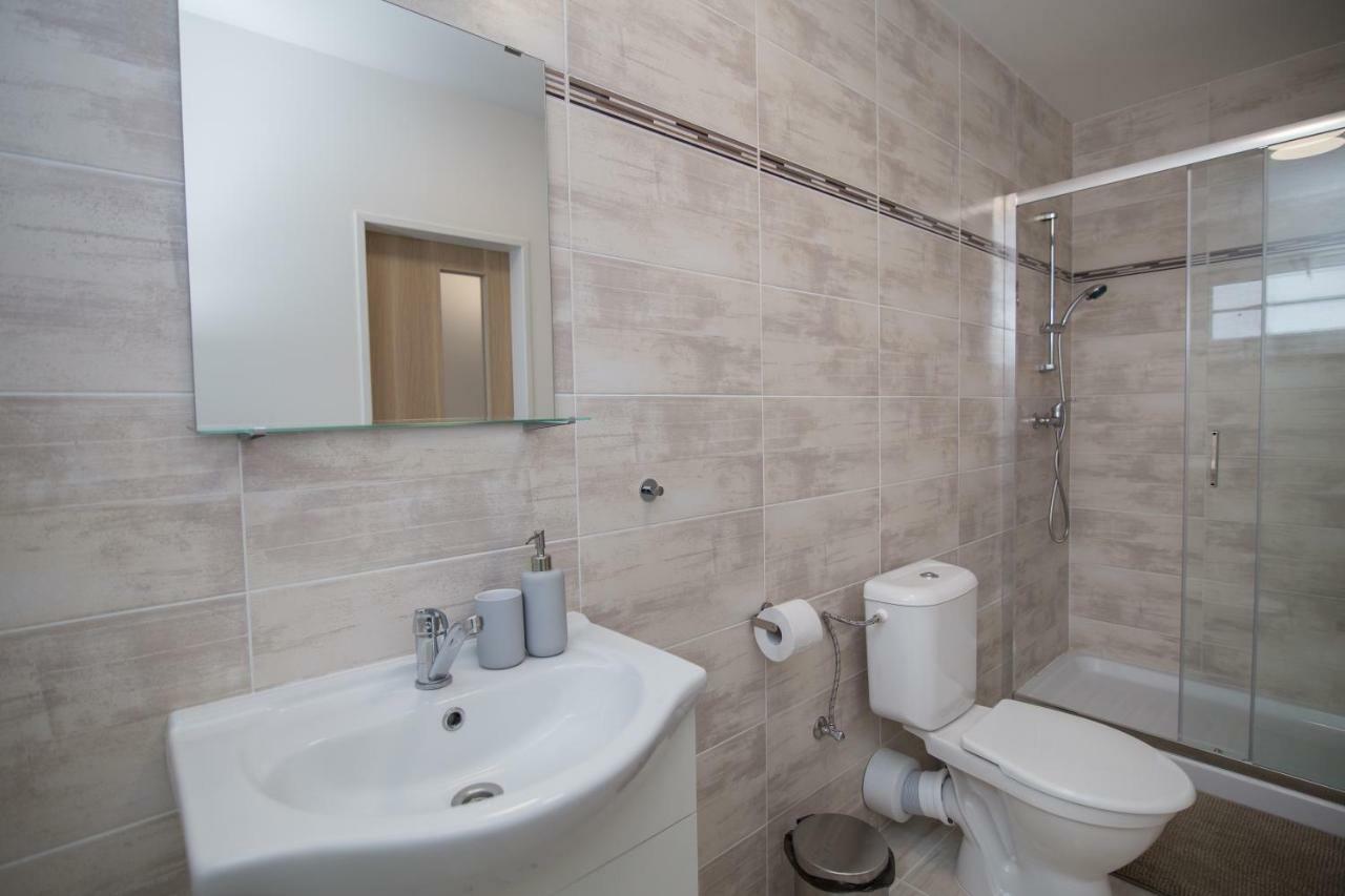Apartment Šarka Hostka  Bagian luar foto